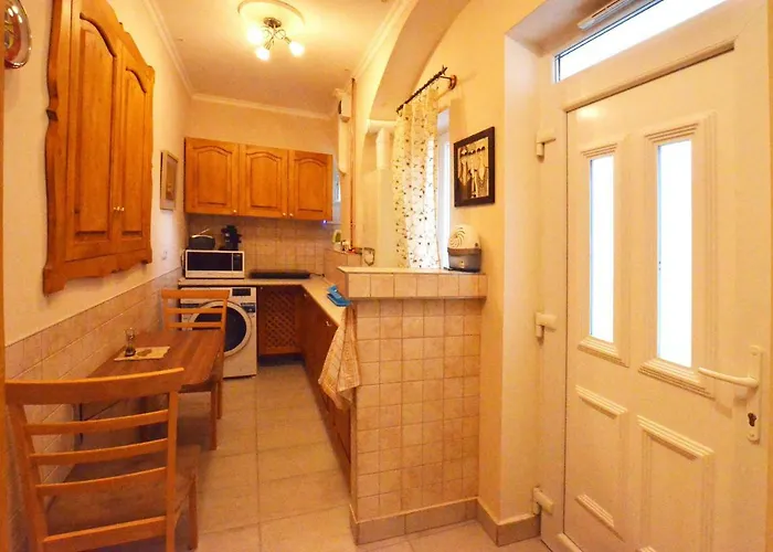 Bathory Apartman Appartement *